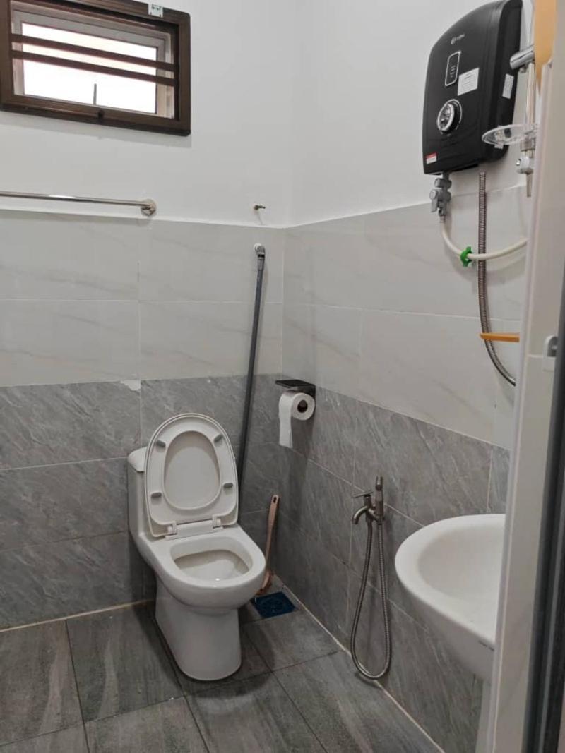 Homestay Favourite - 8pax,4br,4bath Malacca