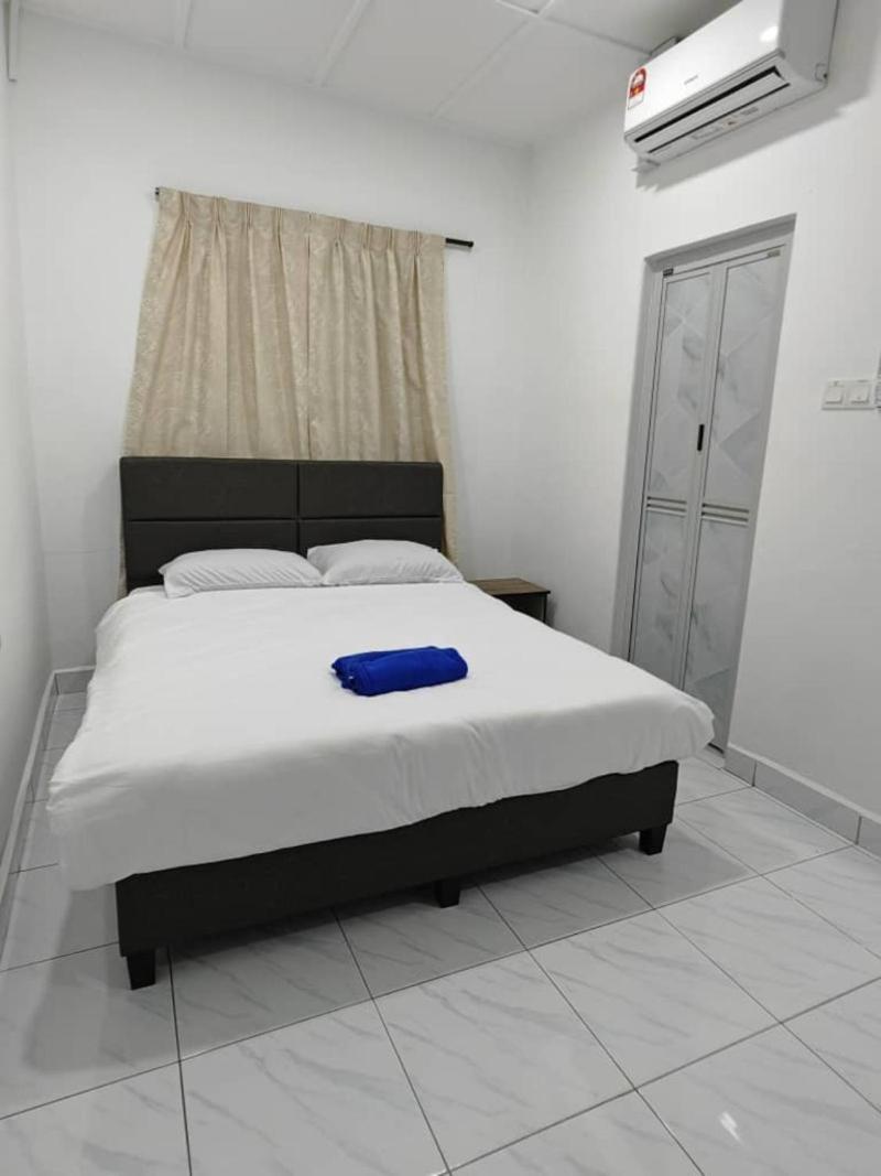 Homestay Favourite - 8pax,4br,4bath *